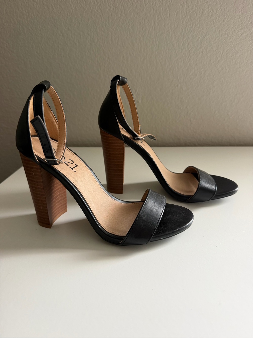 Rue21 Black Ankle Strap Block Heel Sandals